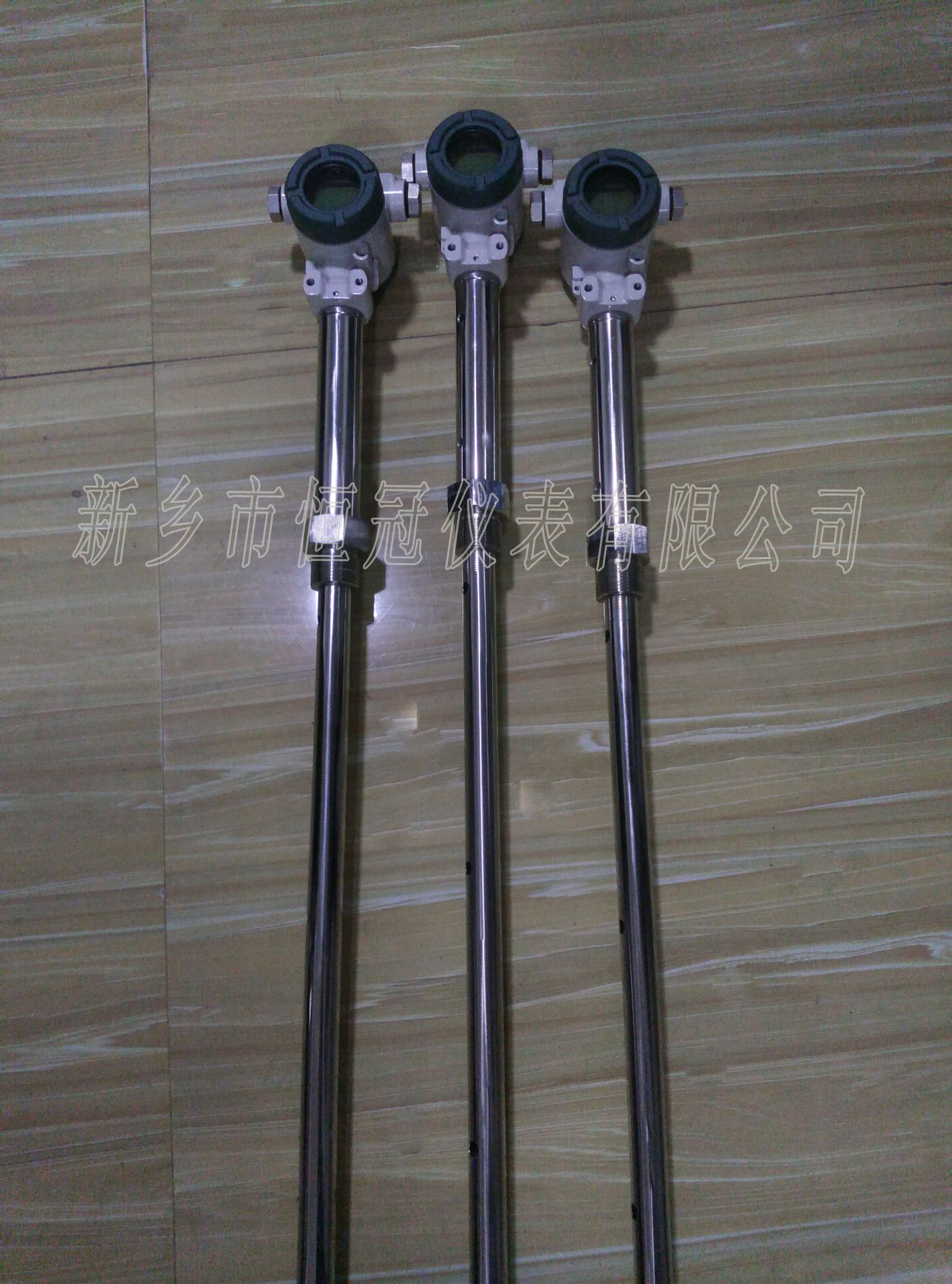 黑龍江省訂制的智能電容式液位計已發(fā)貨，喬經(jīng)理您保持手機(jī)暢通，以方便接收