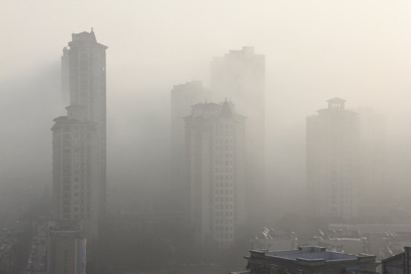 恒冠儀表提示您國內(nèi)多地區(qū)出現(xiàn)十面“霾”伏  那么新型儀表何時崛起？